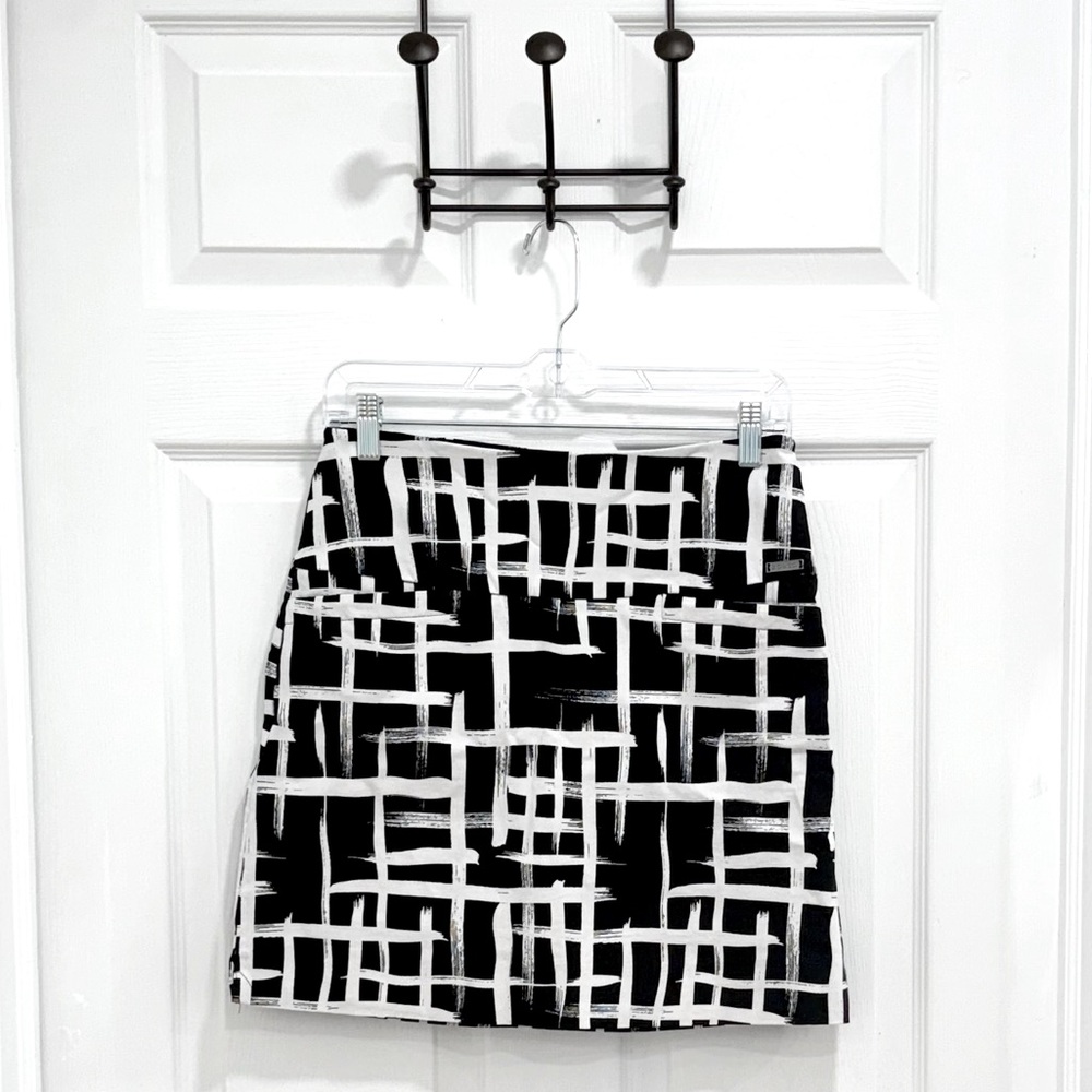 NWOT S.C.&CO. Skort – Size S/P - Picture 2 of 8